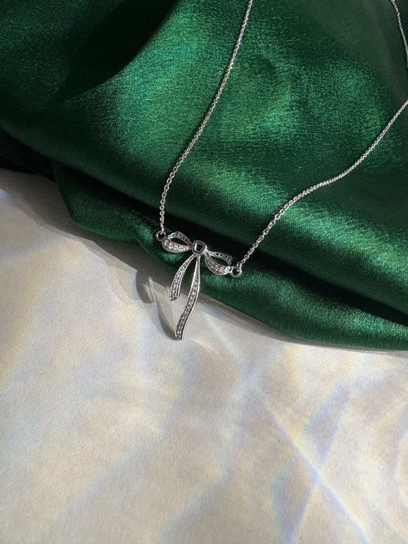 Bow Pendant