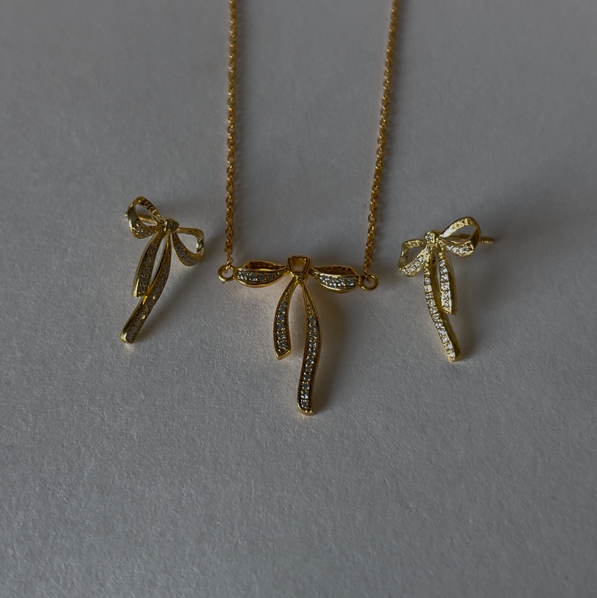 Bow Pendant