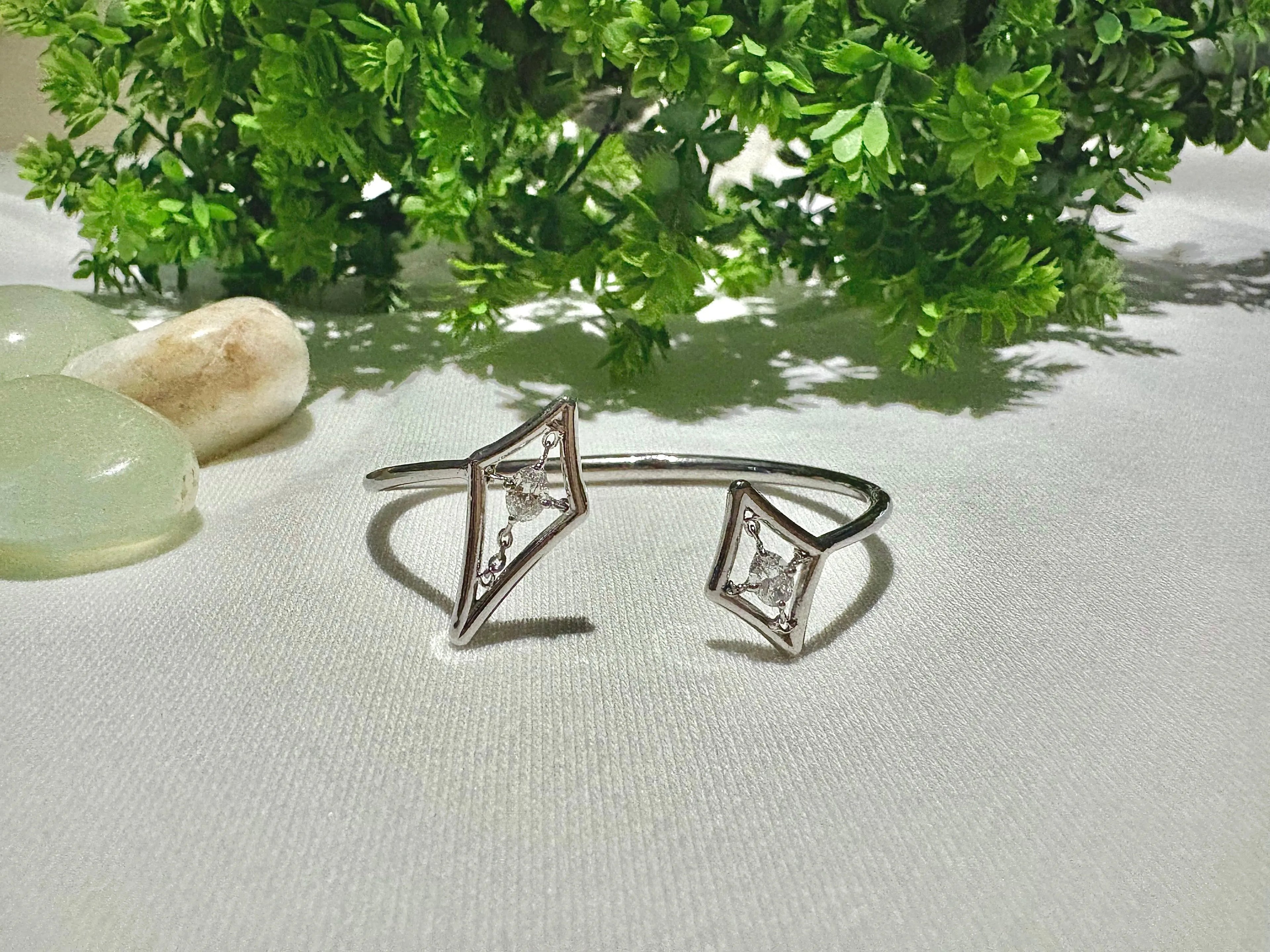 Silver Bracelet with lab grown diaomonds, stella collection